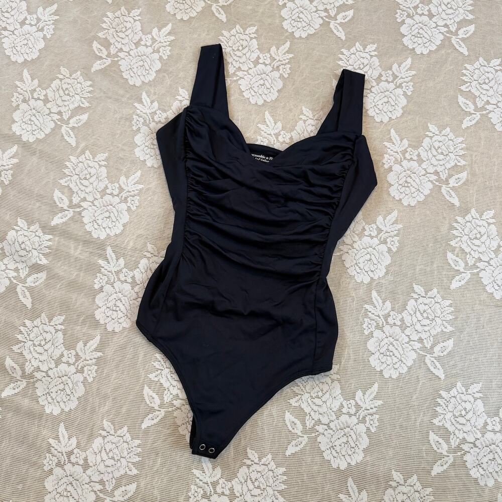 Abercrombie & Fitch Black Ruched Bodysuit Size Small